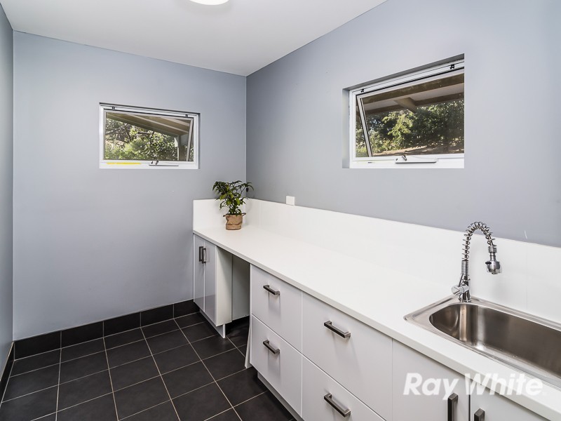 240 Charlick Road, Crafers SA 5152