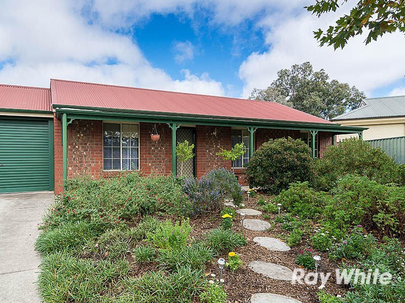 5 Dutch Close, Mount Barker SA 5251
