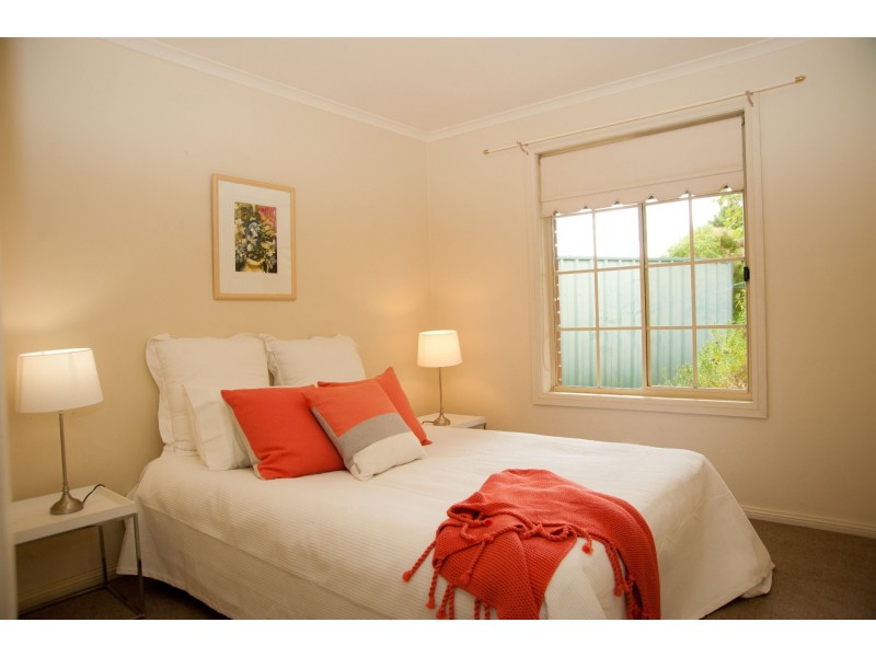 5 Dutch Close, Mount Barker SA 5251