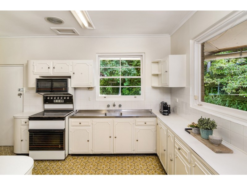 8 Melrose Avenue, Stirling SA 5152