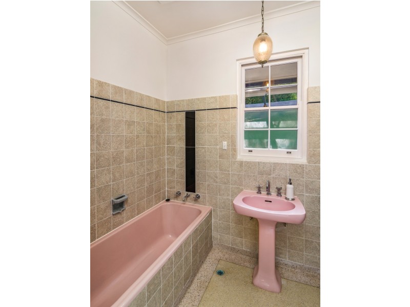 8 Melrose Avenue, Stirling SA 5152