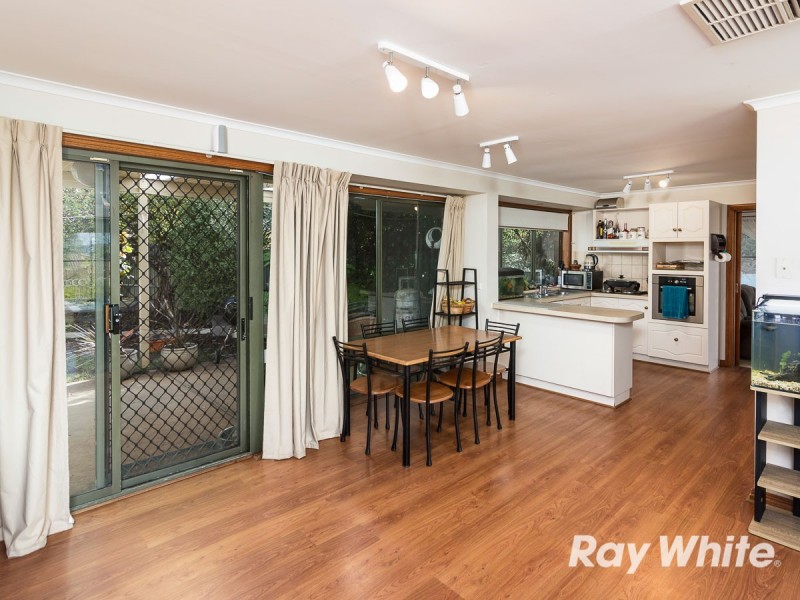 13 Uplands Street, Mount Barker SA 5251