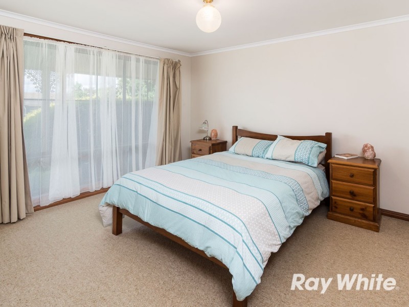 13 Uplands Street, Mount Barker SA 5251