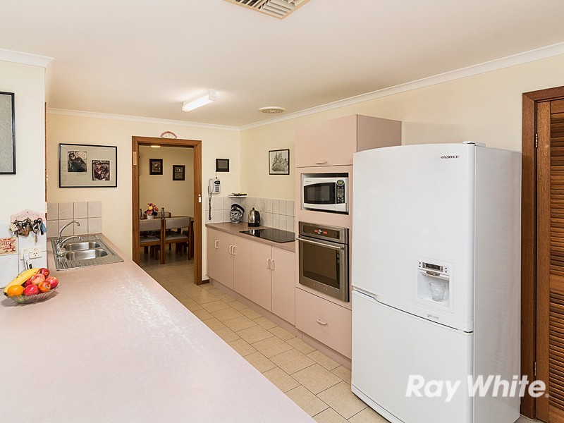 16 Gallasch Drive, Mount Barker SA 5251
