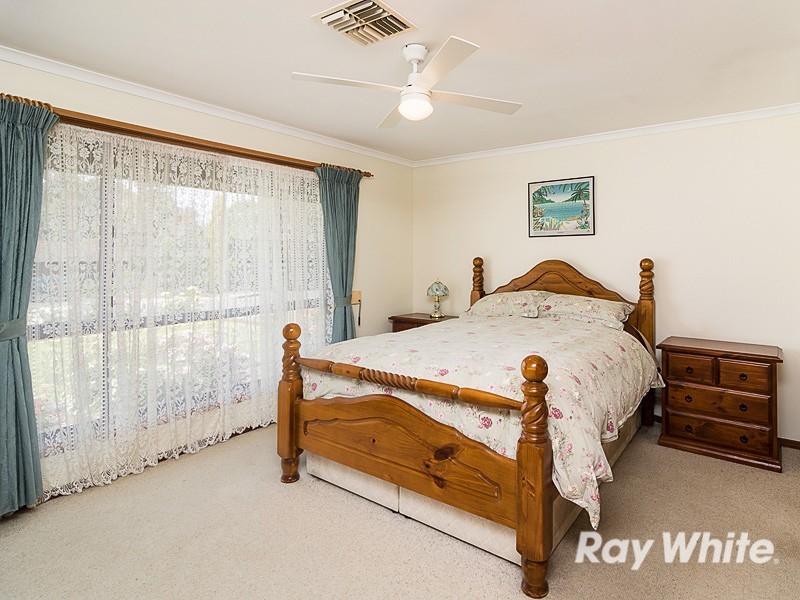 16 Gallasch Drive, Mount Barker SA 5251