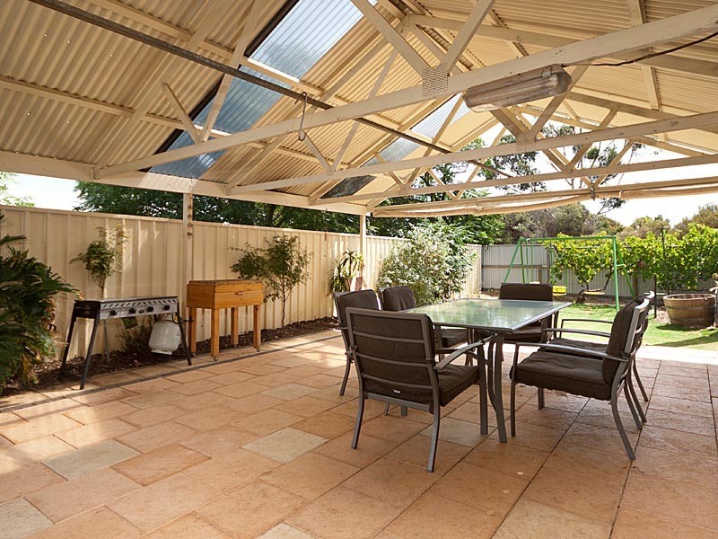 25 Hallett Street, Callington SA 5254