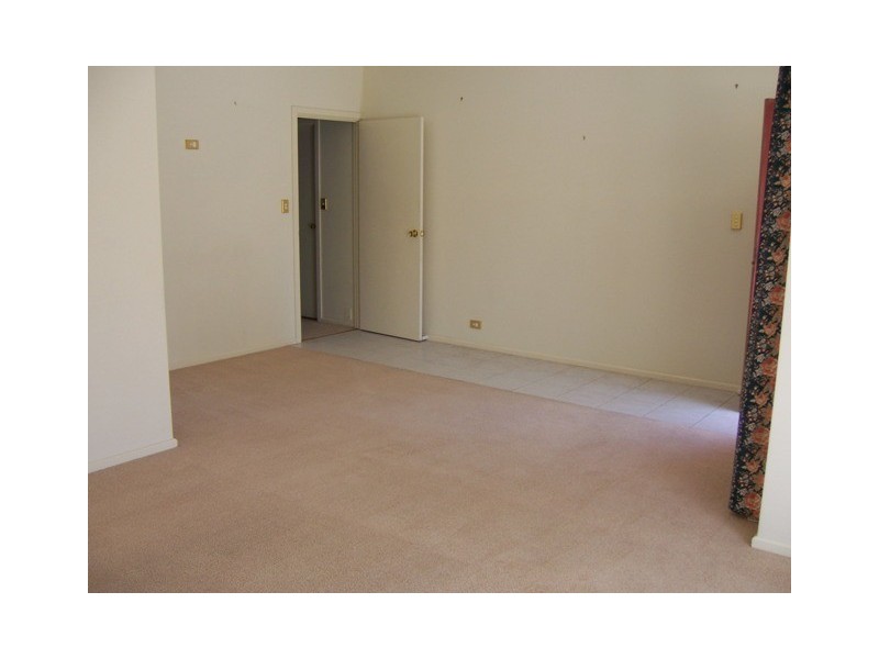 1/17 Douglas Drive, Mount Barker SA 5251