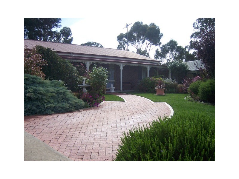 2/17  Heinrich Court, Mount Barker SA 5251