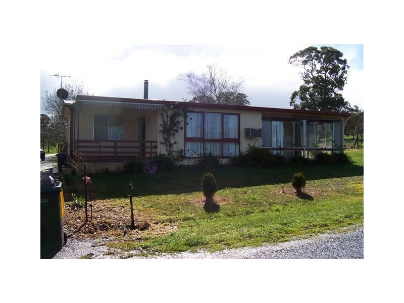 2  Mace Road, Blakiston SA 5250