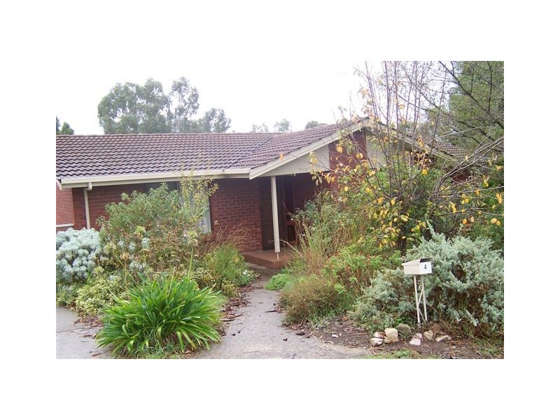 4 Acacia Street, Mount Barker SA 5251