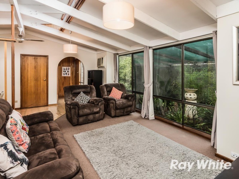 13 Collett Road, Strathalbyn SA 5255