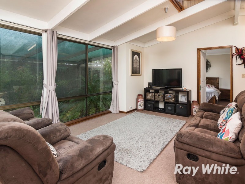 13 Collett Road, Strathalbyn SA 5255