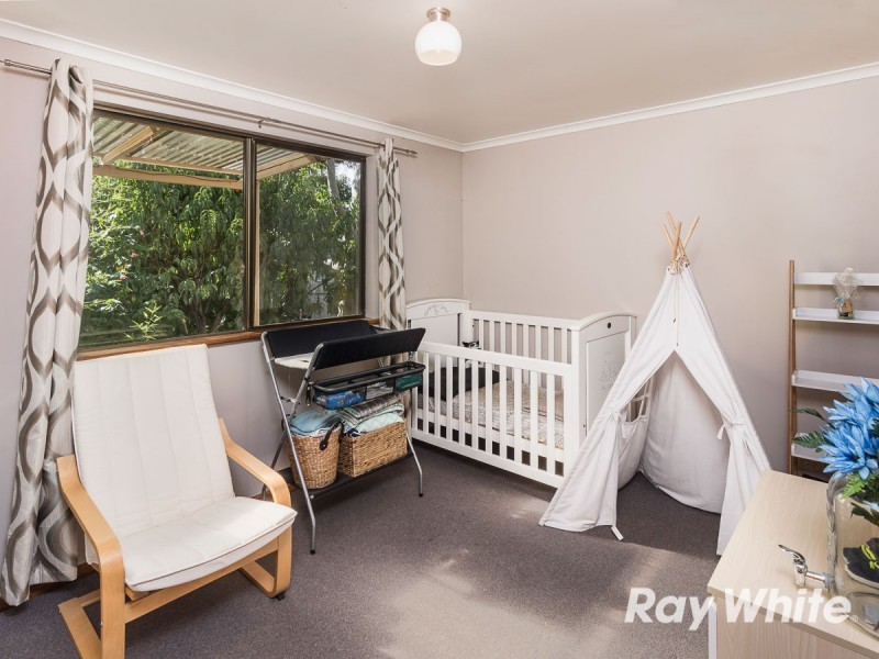 13 Collett Road, Strathalbyn SA 5255