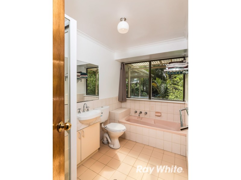 13 Collett Road, Strathalbyn SA 5255