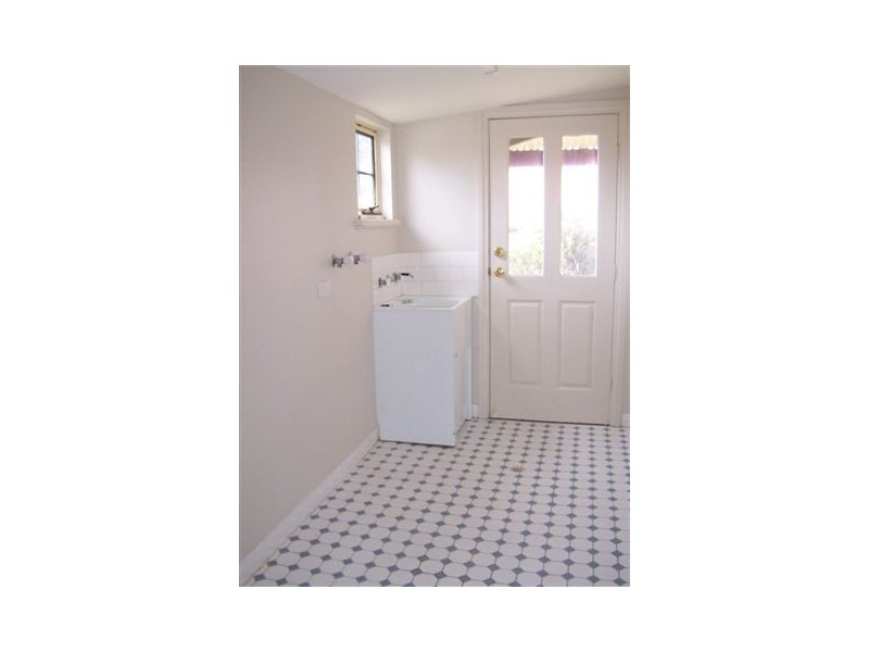 8/20 Princes Highway, Nairne SA 5252