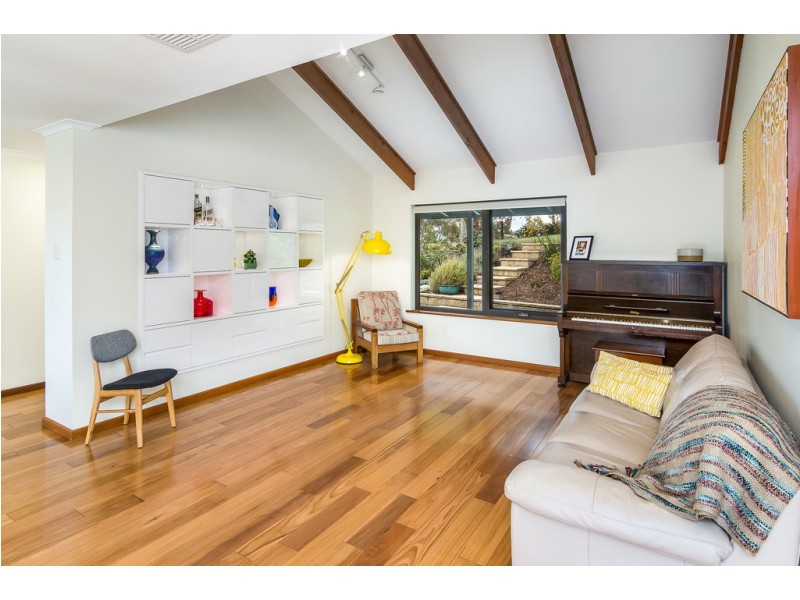71 Charlick Road, Crafers West SA 5152