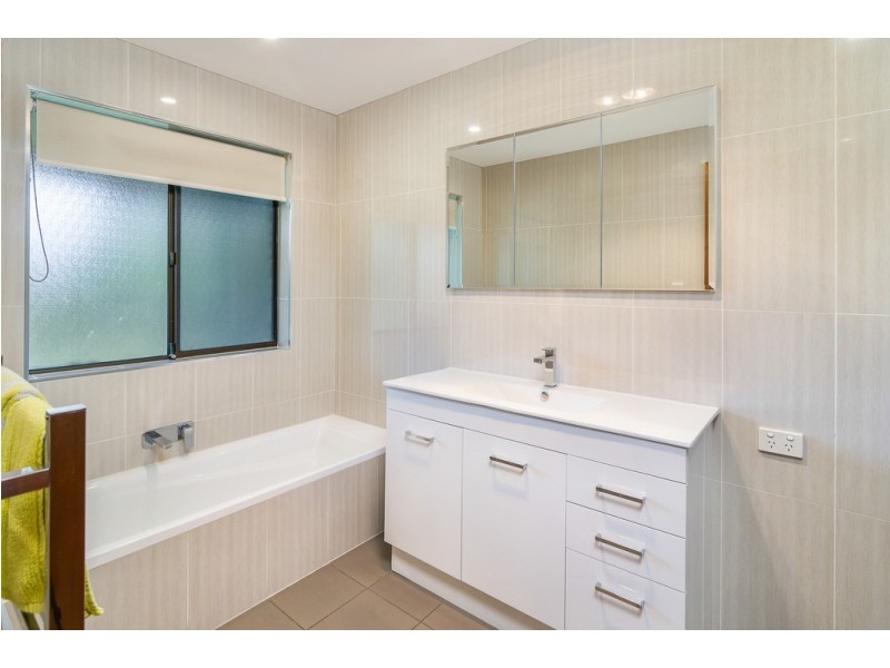 71 Charlick Road, Crafers West SA 5152