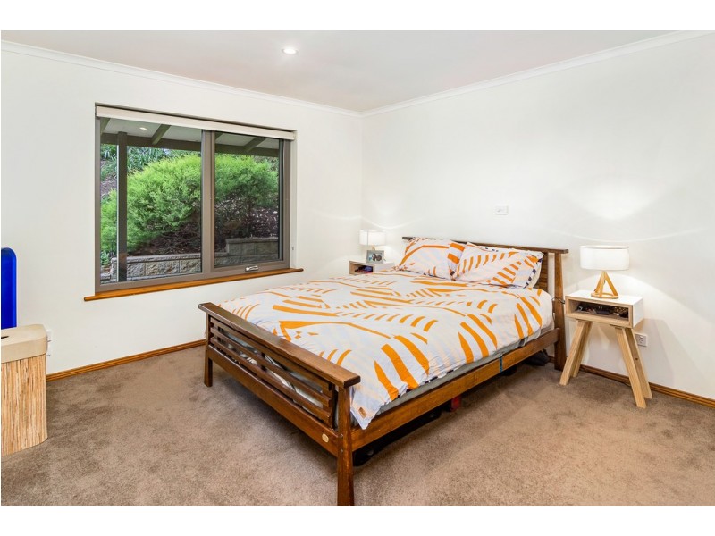 71 Charlick Road, Crafers West SA 5152