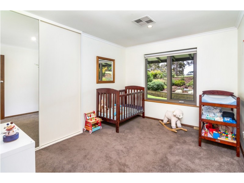 71 Charlick Road, Crafers West SA 5152
