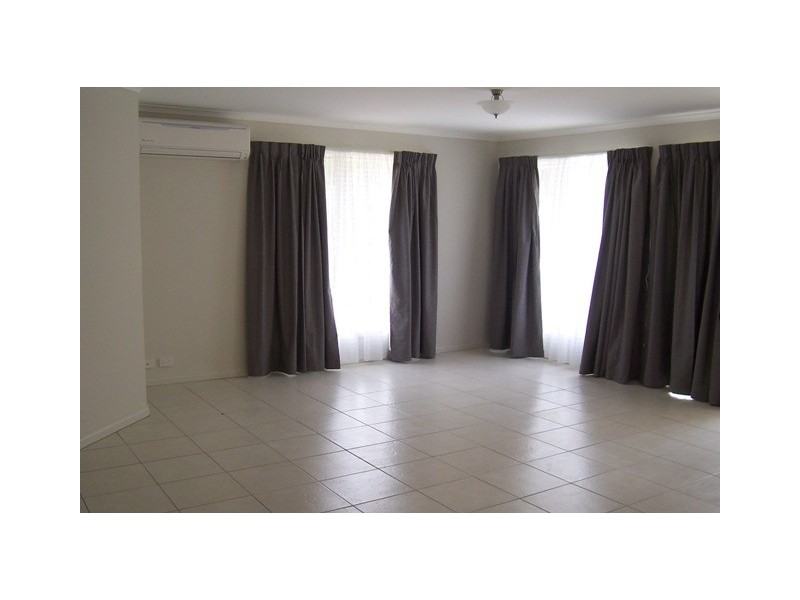 13A Murray Avenue, Mount Barker SA 5251