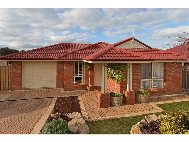20  Melville Street, Mount Barker SA 5251