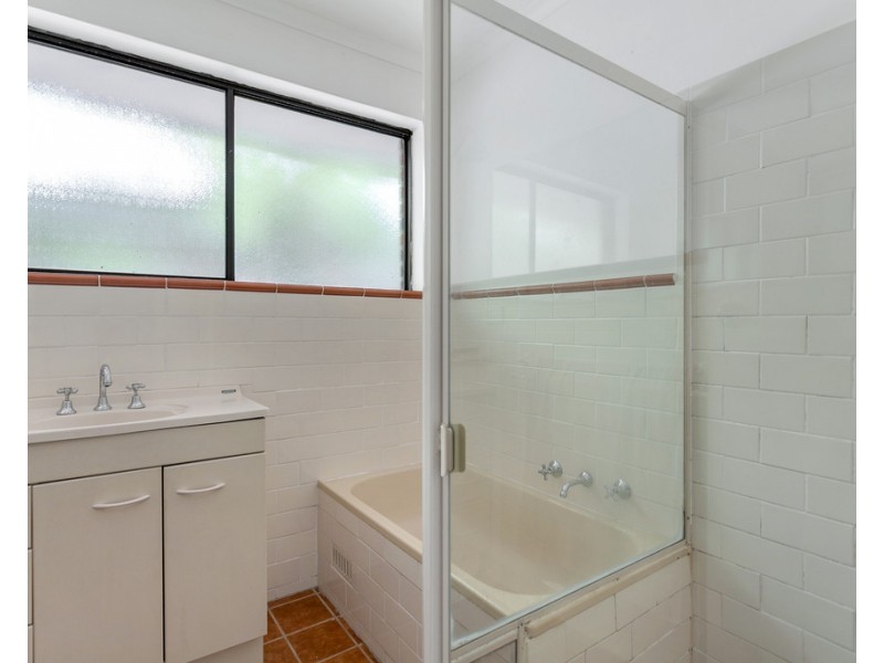 31 First Avenue, Bridgewater SA 5155