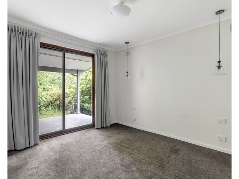 31 First Avenue, Bridgewater SA 5155