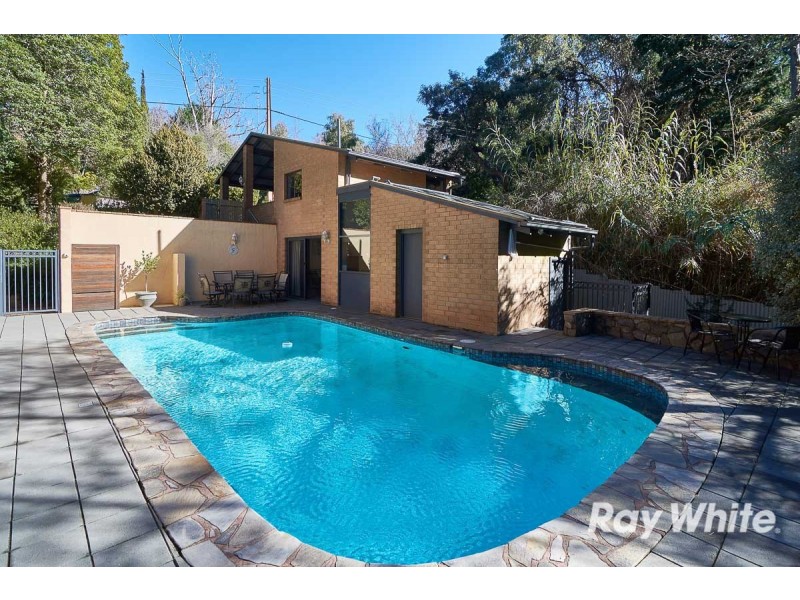 5 The Crescent, Crafers SA 5152