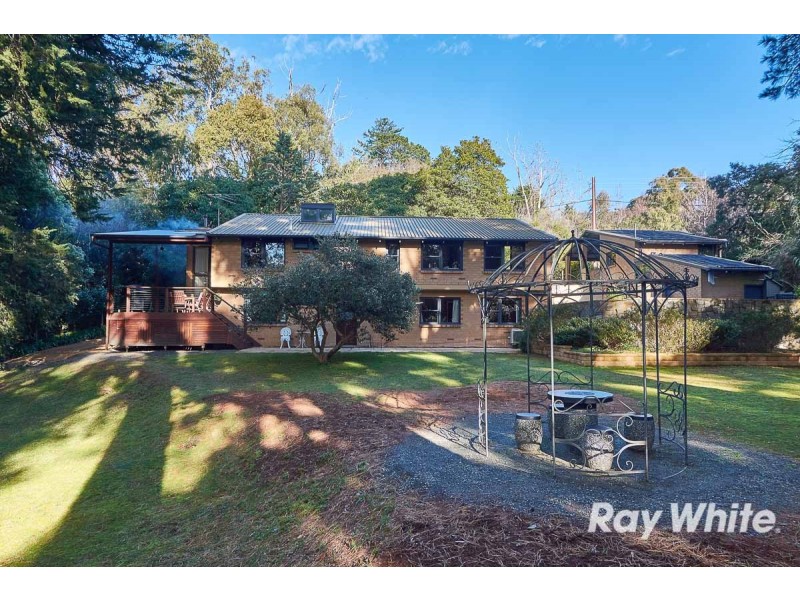 5 The Crescent, Crafers SA 5152