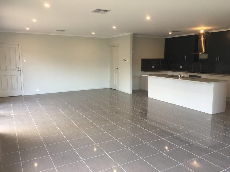 6 Bentham Court, Mount Barker SA 5251