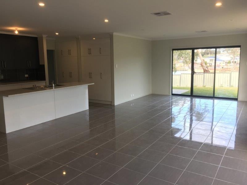 6 Bentham Court, Mount Barker SA 5251
