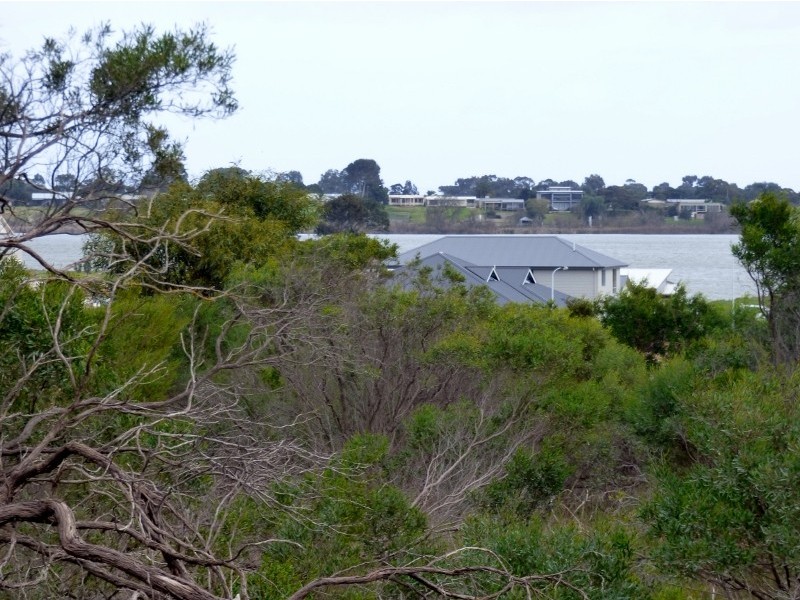 Lot 946 Pangarinda Drive, Wellington East SA 5259