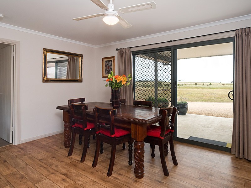 30 Lockaba Drive, Strathalbyn SA 5255