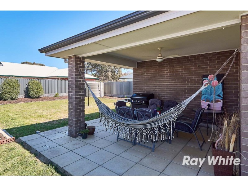75 Hurling Drive, Mount Barker SA 5251