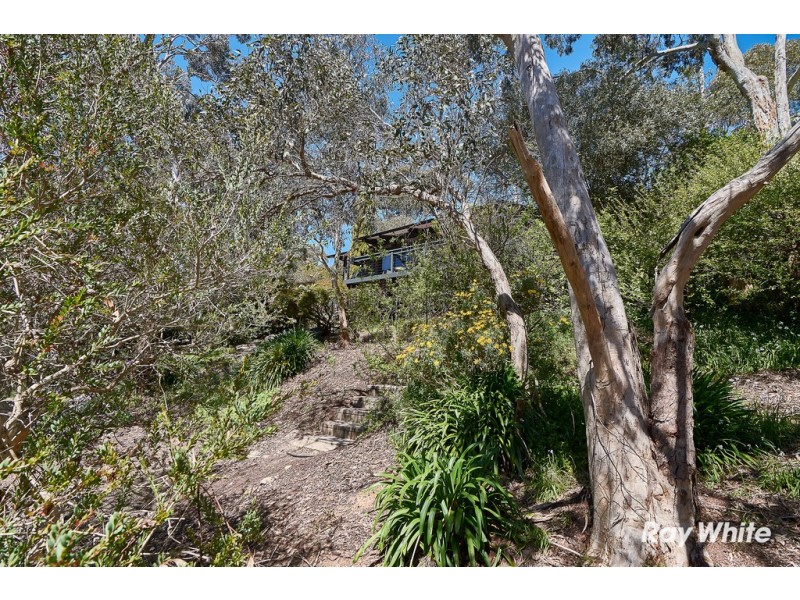 110 Emmett Road, Crafers West SA 5152