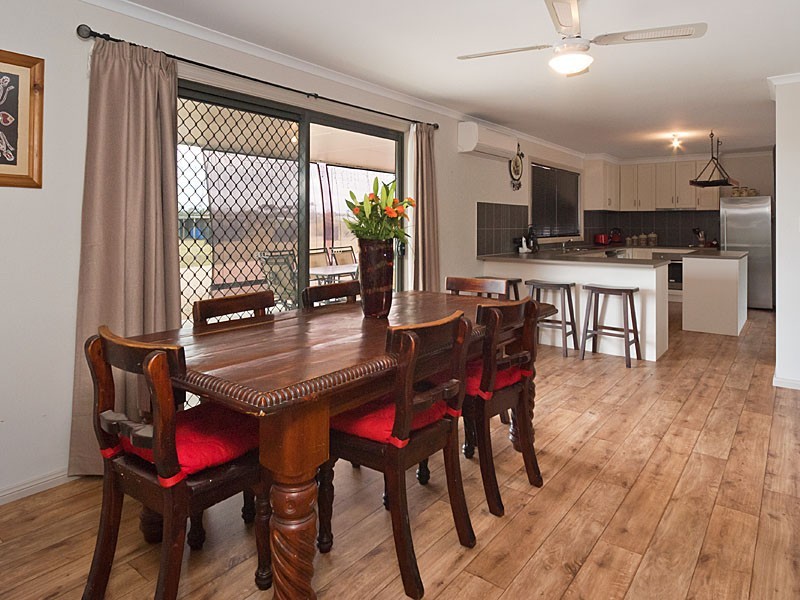 30 Lockaba Drive, Strathalbyn SA 5255