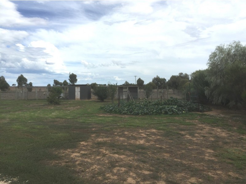 30 Lockaba Drive, Strathalbyn SA 5255