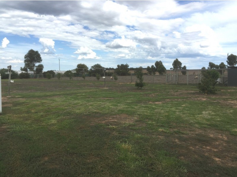 30 Lockaba Drive, Strathalbyn SA 5255