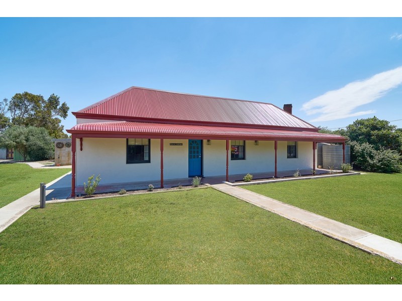 7-9 Marroo Street, Milang SA 5256