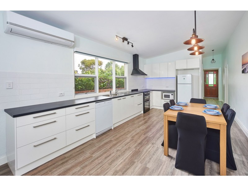 7-9 Marroo Street, Milang SA 5256