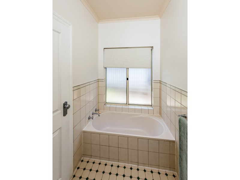 10 Ibis Court, Mount Barker SA 5251