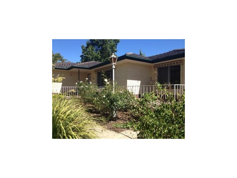 48 Auricht Rd, Hahndorf SA 5245