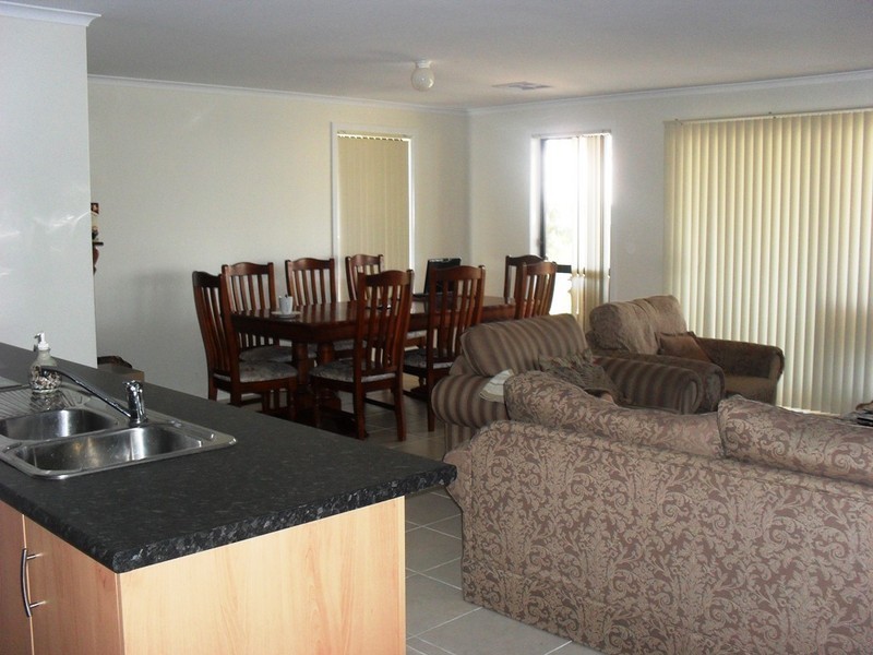 22 Barton Circuit, Mount Barker SA 5251