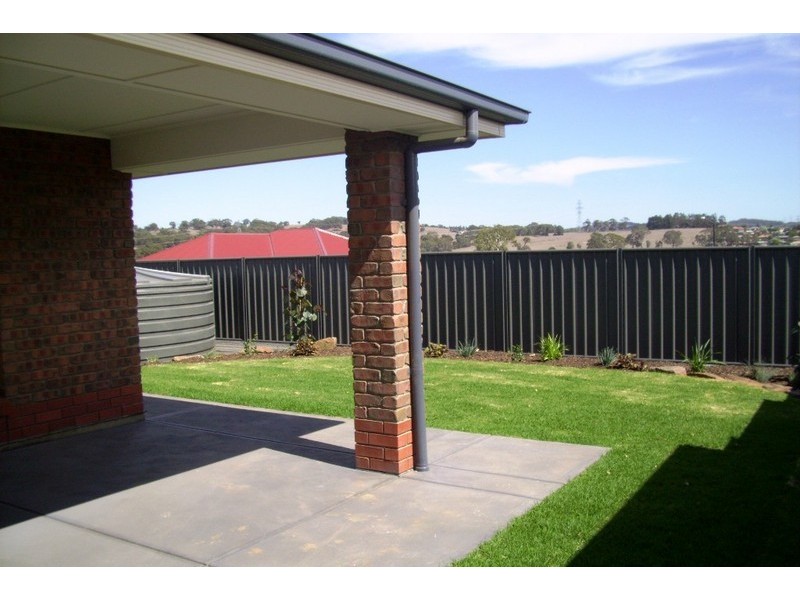 12 Pollard Street, Mount Barker SA 5251