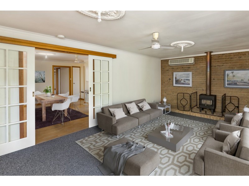 11 McLaren Street, Mount Barker SA 5251