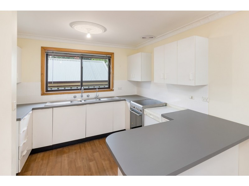 11 McLaren Street, Mount Barker SA 5251