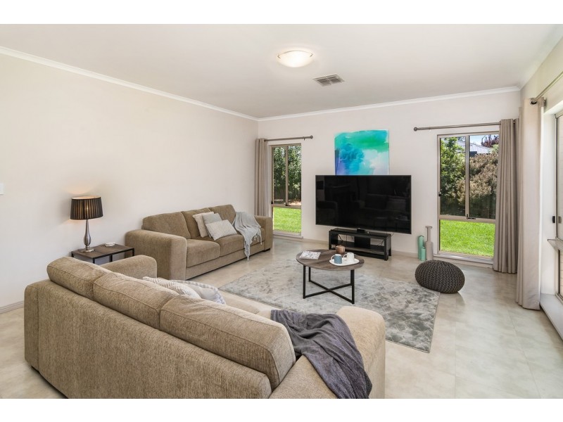 29 Laver St, Mount Barker SA 5251