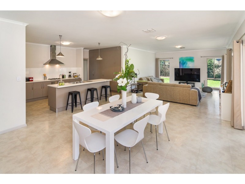 29 Laver St, Mount Barker SA 5251