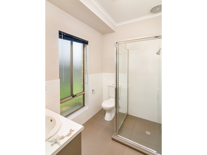 29 Laver St, Mount Barker SA 5251