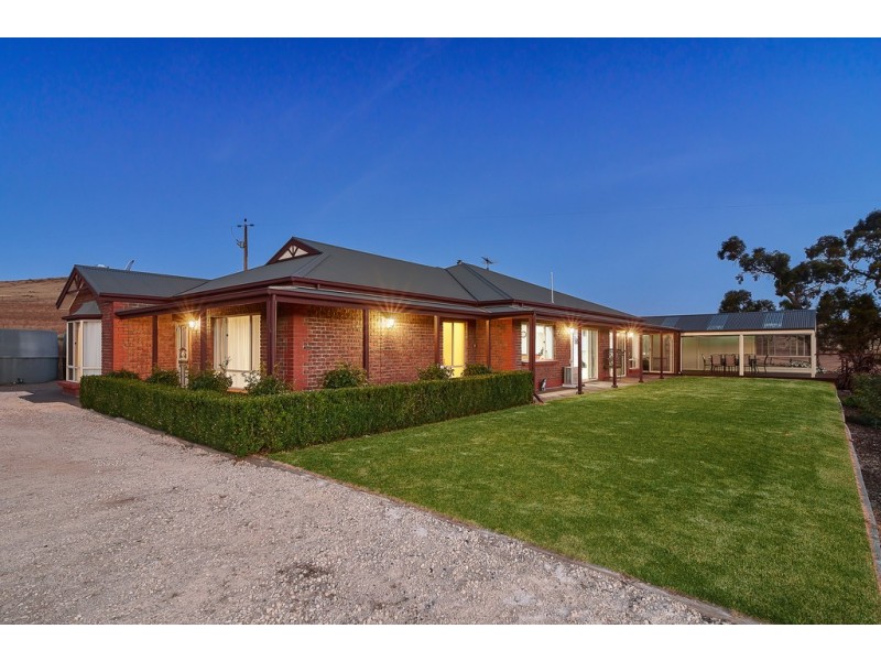 1421 Military Road, Dawesley SA 5252
